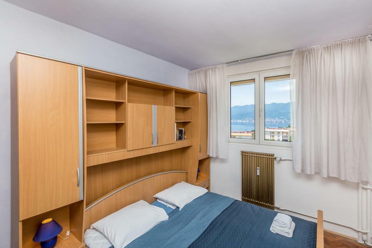 Apartment Lucky 1 Rijeka Exteriör bild