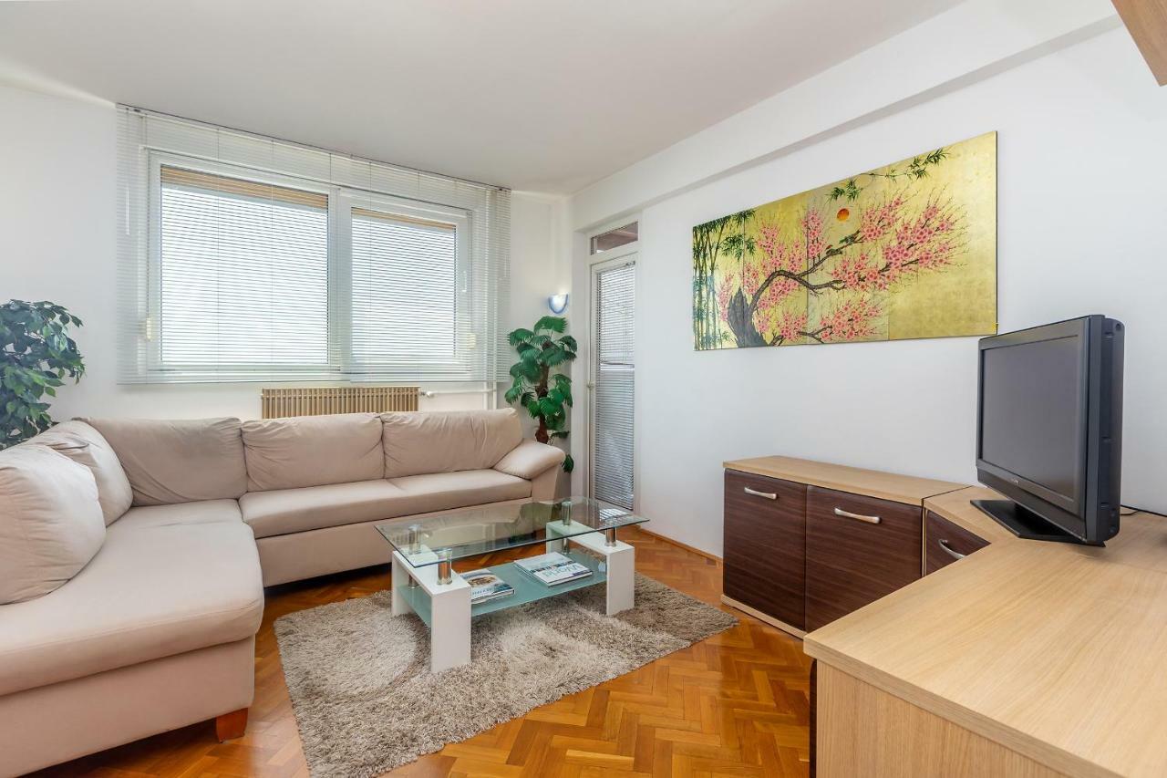 Apartment Lucky 1 Rijeka Exteriör bild